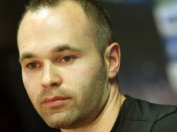 El centrocampista del Barça asegura que aún tienen posibilidades de ganar la Liga si consiguen la victoria en las cuatro jornadas. ARCHIVO /