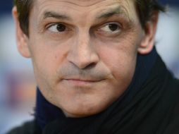 Se fue Tito Vilanova de la misma manera que llegó, sin hacer ruido y con esa energía que le ha rodeado hasta el último momento. AP /