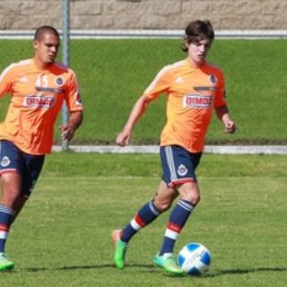 Carlos Fierro no arrancaría ante el Monterrey