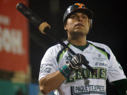 Leones de Yucatán vencen 2-1 a Rieleros de Aguascalientes, en el inicio de la serie interzonas. ESPECIAL /