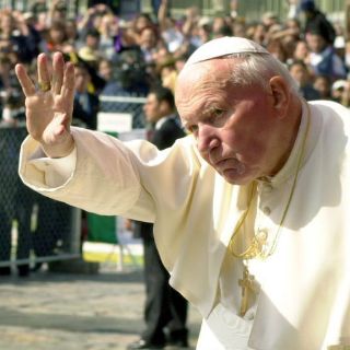 'Jamás imaginé que sería santo', reconoce amigo de Juan Pablo II