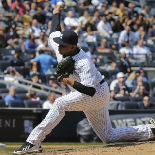 Estrenos dan a Yanquis victoria sobre Angelinos