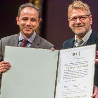 Celebra Alemania 450 años de nacimiento de Shakespeare