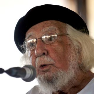 Canonización de Juan Pablo II es 'una monstruosidad': Ernesto Cardenal