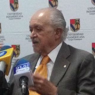 Mario Molina llama a invertir para mitigar cambio climático