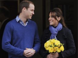 Catalina fue elegida por el príncipe para ser su esposa y la próxima reina británica, según la línea de sucesión. ARCHIVO /