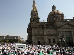 Algunos de los contingentes que participen en las marchas terminarán en la Plaza de Armas. ARCHIVO /