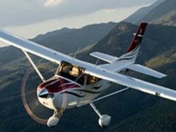 La avioneta despegó por la mañana de Bucaramanga y se declaró fuera de control radial al medio día. ARCHIVO /