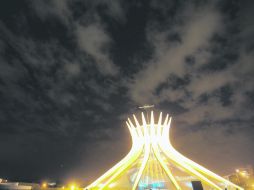 La catedral de Brasilia, uno de los puntos de referencia y de mayor belleza de la urbe. EFE /