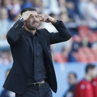 El Levante frena al Atlético en su camino al título