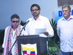 'Iván Márquez', jefe negociador de la guerrilla dijo que tienen avances significativos y augura buenas noticia. AP /
