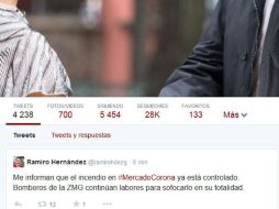 Bomberos trabajan para sofocar el incendio ocurrido en el Mercado Corona. @ramirohdezg  /