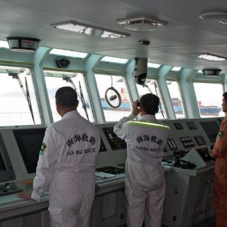 Once desaparecen al hundirse barco en Hong Kong