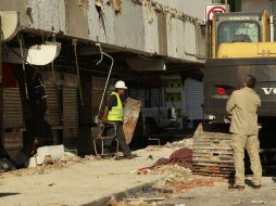 En el Mercado Corona comenzaron los trabajos de demolición parcial del inmueble.  /