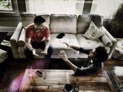 Jaime camil es el productor musical, ejecutivo y director de videoclips de la banda pop Barston, originarios de Guadalajara. ESPECIAL /