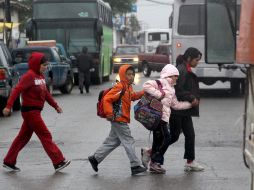 La Conagua prevé precipitaciones extraordinarias en Michoacán y Colima, torrenciales en Jalisco y Guerrero. ARCHIVO /