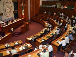 Aparecen reacciones en pro y contra de la iniciativa que tendrá que ser analizada y votada por el congreso del estado. ARCHIVO /