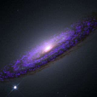 Explosión estelar reconstruye formación de agujeros negros