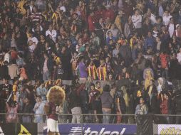 La policía zapopana instaló 25 filtros de ingreso al estadio y participaron 400 elementos de seguridad.  /