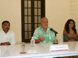 Óscar Zamarripa ha viajado con su obra a varias ciudades de México y a otros países.  /