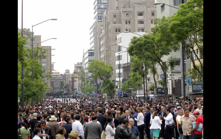 Un sismo con 6.6 grados Richter, con en Tecpan, Guerrero; afectó a la Ciudad de México, principalmente. SUN /