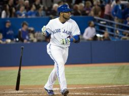 El dominicano Edwin Encarnación bateó dos de los cinco jonrones de Toronto. AP /
