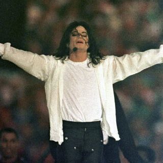 'Revivirán' a Michael Jackson en premios Billboard