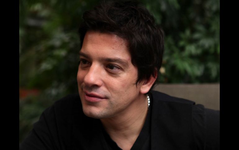 Yahir afirma que actualmente pasa por un momento especial en su vida en cuestión laboral. ARCHIVO /