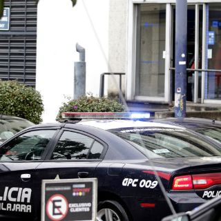 Frustran intento de robo bancario en Guadalajara