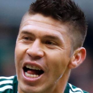 Oribe Peralta manda a periodistas a consultar el diccionario