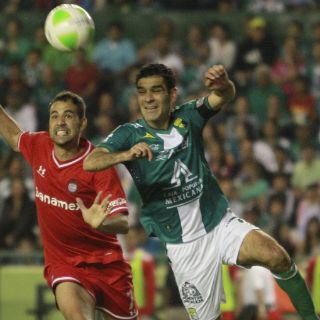 Toluca recibe a León, que quiere su segunda final consecutiva