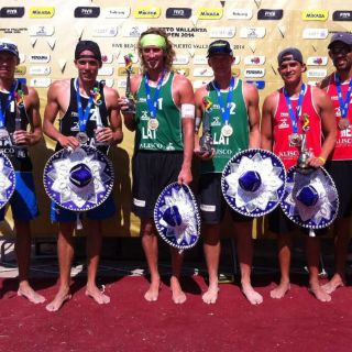 Letonia se corona en voley de playa varonil