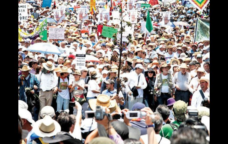 Esta segunda edición supera en número a la marcha anterior; los participantes acuden por voluntad propia. ARCHIVO /