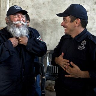 El Senado avala institucionalización de autodefensas