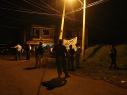 Son atacados por un comando armado con fusiles AR-15 y AK-47. ARCHIVO /