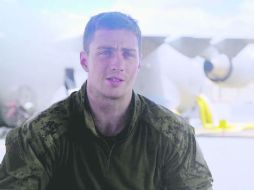 AARON. Inició su carrera como actor a los 6 años en una obra de teatro ESPECIAL /