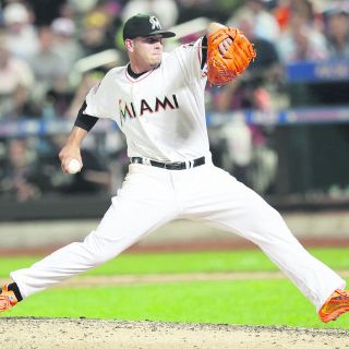 La temporada de Fernández pende de un hilo