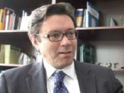 Lento. La economía de México lleva 15 años de bajo crecimiento, dice Milo. ESPECIAL  /