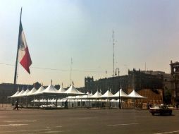 El Zócalo de la Ciudad de México se prepara para recibir la edición 2014 de la Feria de las Culturas Amigas. ESPECIAL /