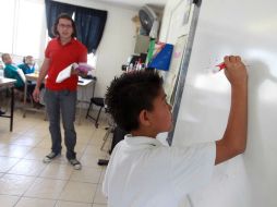 El IMCO critica los altos sueldos de una minoría de maestros sindicalizados, que pueden ser el triple que un profesionista. ARCHIVO /