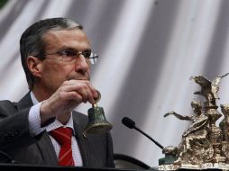 José González Morfín indica que las minutas serán turnadas a la Comisión de Gobernación para dictaminarlas. ARCHIVO /