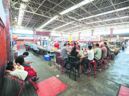 Los locatarios del Mercado 18 de Marzo son un ejemplo para los demás, pues se organizan para mantener en buen estado el inmueble.  /