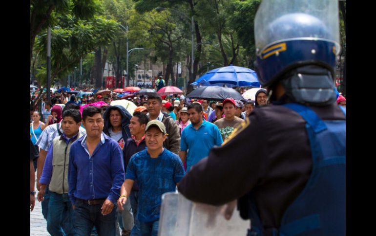 Los manifestantes demandan la abrogación de la reforma educativa en el marco de la celebración del Día del Maestro. ARCHIVO /