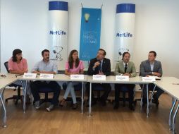 La directora del proyecto junto a otros miembros del MIND. ESPECIAL /