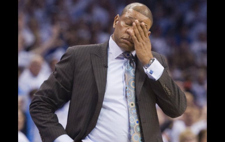 Rivers no podía creer que le quitaran la posesión de la pelota a su equipo. AP /