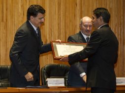 Este día, los jugadores y cuerpo técnico fueron reconocidos por autoridades de la UdeG.  /