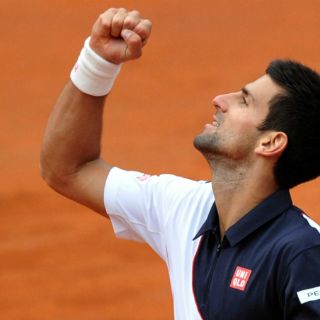 Djokovic avanza a semifinales en Roma