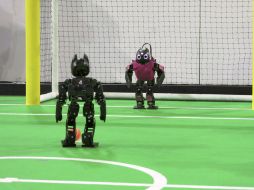 El evento se realiza en la Plaza de Chamberí de Madrid, donde se instalaron carpas para albergar las actividades. ARCHIVO /