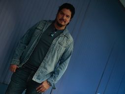 Paco Rentería posa en entrevista para esta casa editorial.