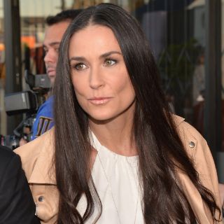 Demi Moore desea adoptar un niño de Tulum
